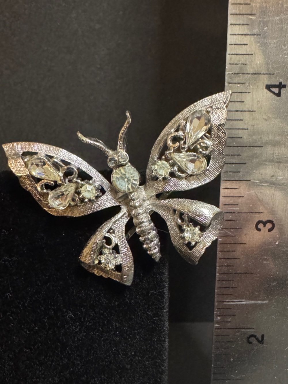 Rhinestone Butterfly Hairclip in Silver Tone